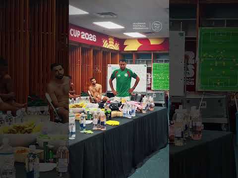 خطاب وداع القائد رياض محرز داخل غرفة تبديل الملابس 🇩🇿💚