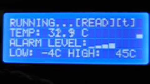 Test board con PIC 16F876A e display 4x20 blu HD44780 con allarmi