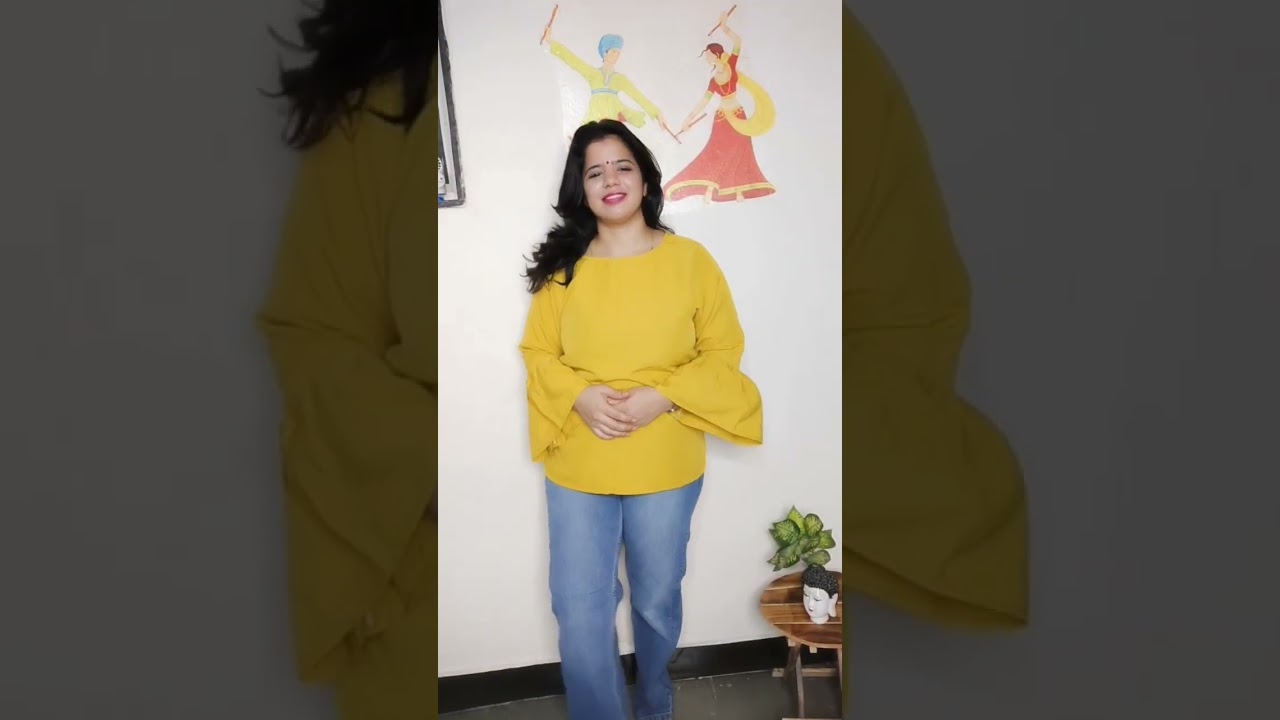 Stylish tops from Simsim 