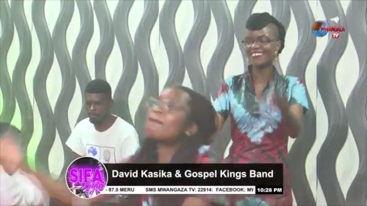 Inua mikono Useme ni Bwana Live at Mwangaza Tv kenya  David Kasika  Gospel Kings Band Intl