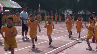20100518-11二年級男生400障礙賽