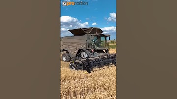 The FENDT 10T ideal drive combine harvester