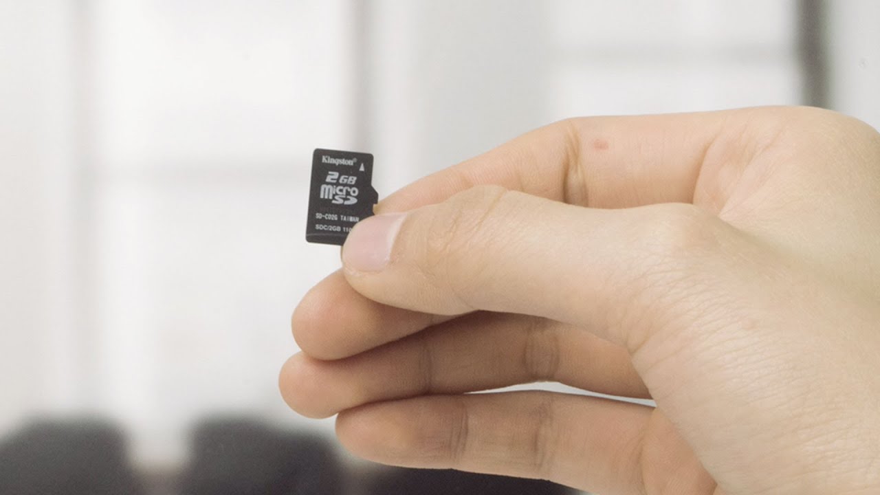 How to insert SD Card to your Netvue 