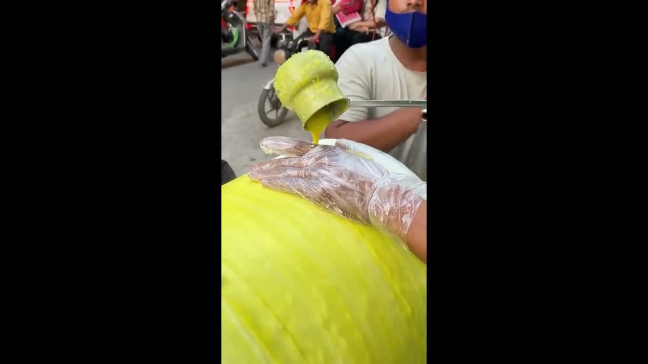 Patna Famous Ice Cream Rollercoster Ice Cream Hand Roller Ice