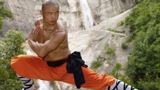 Kung Fu Motivation Training Shaolin MONK in REAL LIFE Resimi