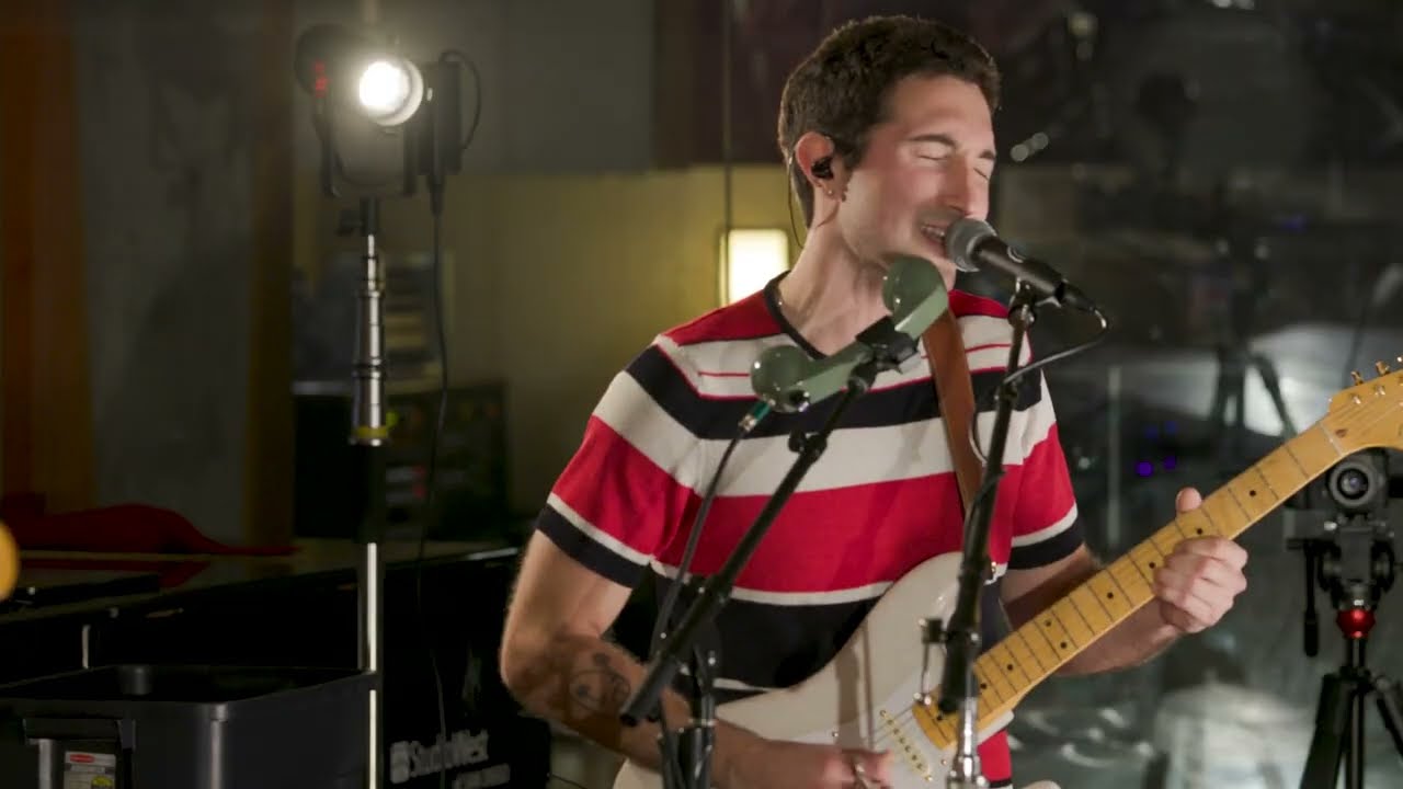 Levi Evans - Chronic (live in studio)