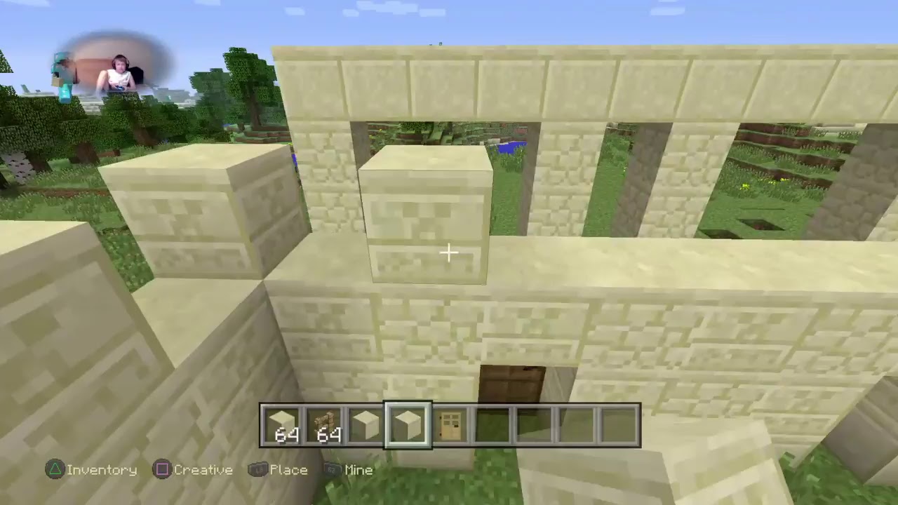 I'm building a bank Minecraft - YouTube