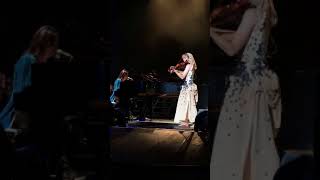 Amy Lee and Lindsey Stirling - Young and Beautiful @ Starlight Theatre chords