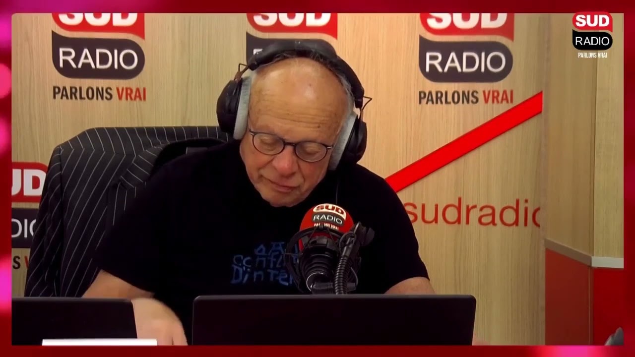 ⁣"Il faut faire 1 mètre" Macron récidive - "Le plein emploi c'est demain avec Macron" André Bercoff