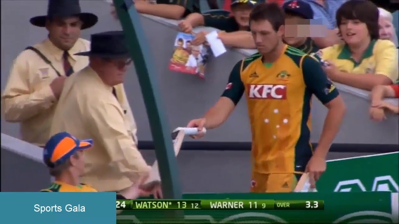 Bat broken Moments In The Cricket History