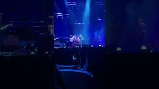 Graffiti on the train - Stereophonics (live from the O2 01/04/22)