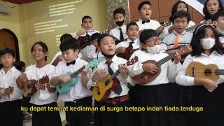 Download Lagu Ku senang dengan rumah kecil di dunia  Cover by SD Perguruan Advent XV Ciracas MP3 Download Lagu Ku senang dengan rumah kecil di dunia  Cover by SD Perguruan Advent XV Ciracas MP3