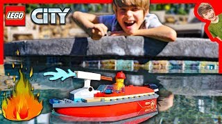 LEGO CITY FIRE BOAT RESCUE!