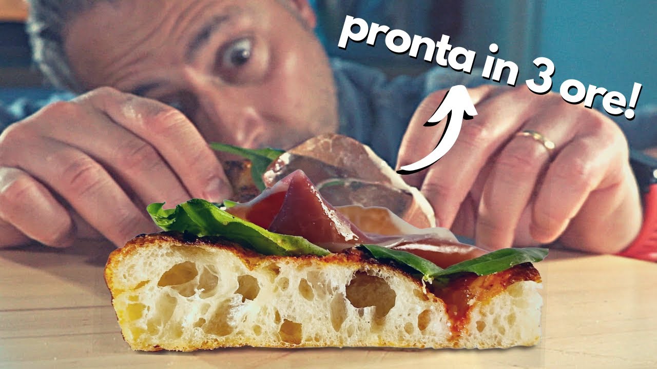 Come fare la pizza in teglia in 3 ORE, alta idratazione e SENZA IMPASTARE