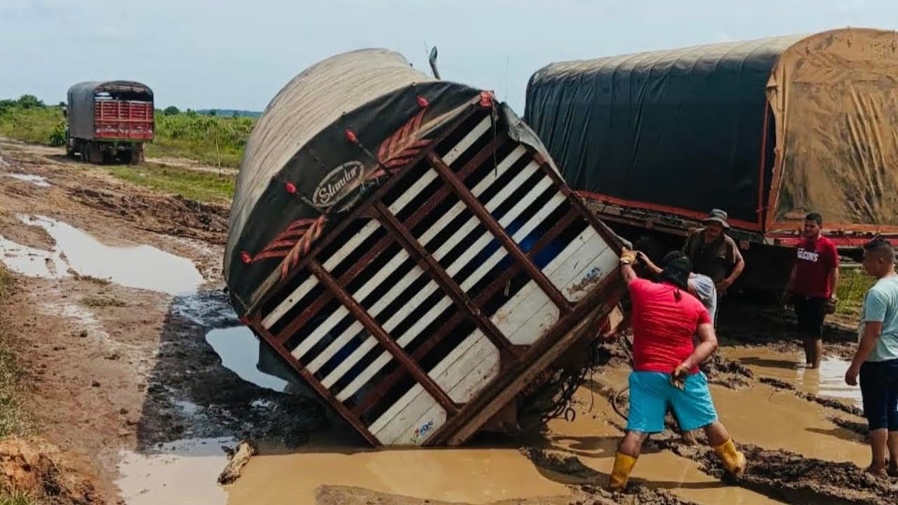 Caravana de Dobletroques con Rumbo a Puerto Carreño Vichada