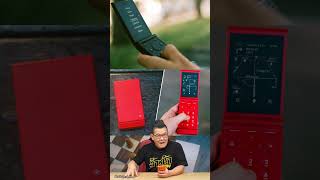 Throwback: Introducing the Light Flip, a flip feature phone to disconnect from social media and t...