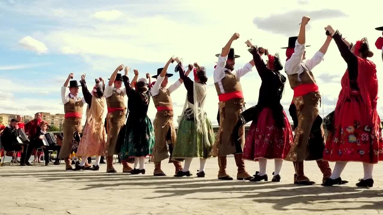 La Jota de Esparragosa | Lo que te rondaré