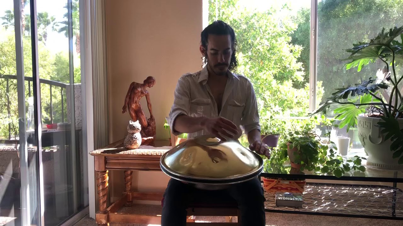 Hang Drum, d minor, sample YouTube