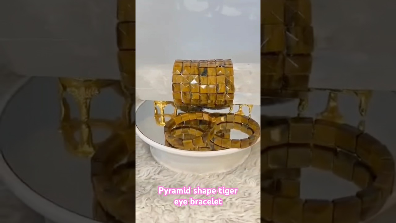 Tiger Eye Bracelet. 