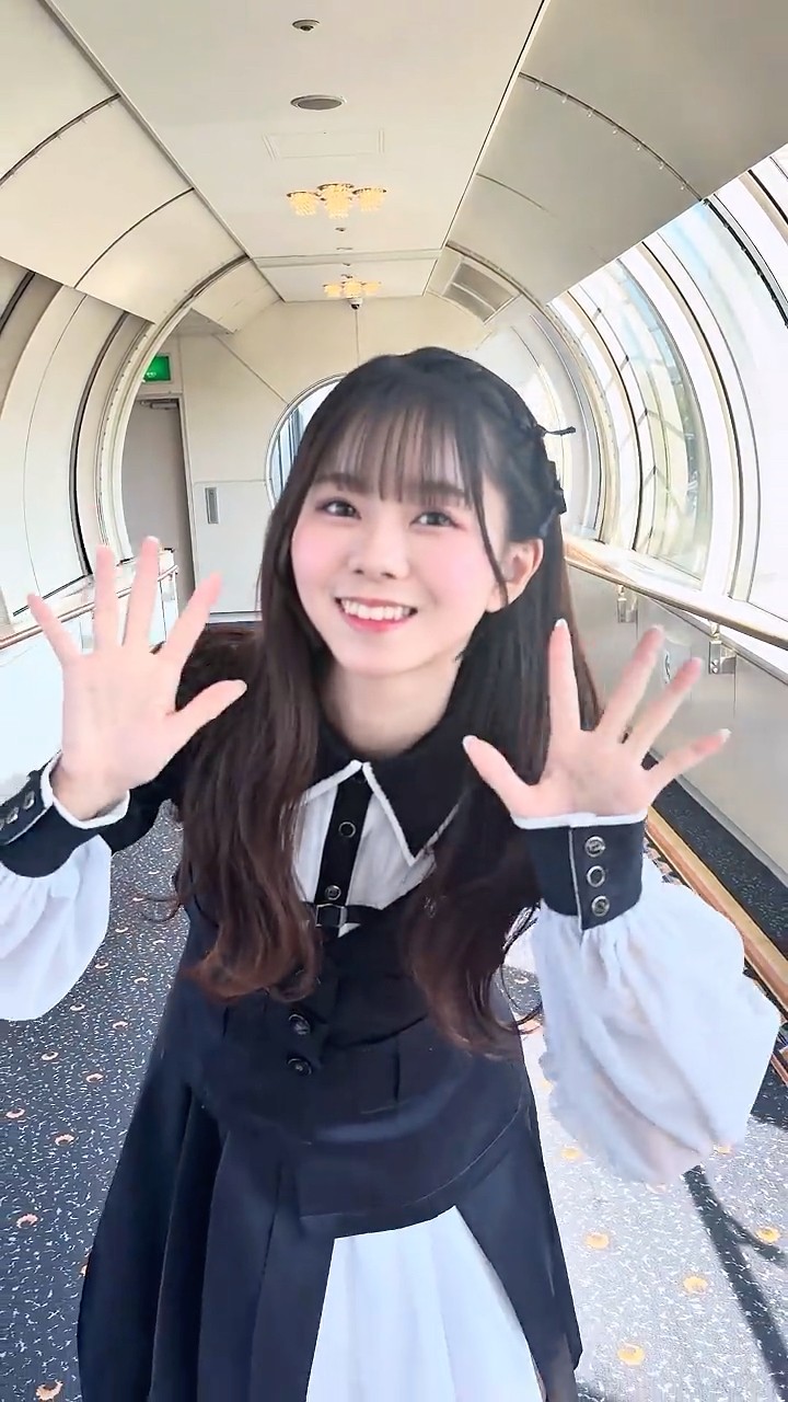 椎名桜月 #ナナニジ 📀16th Single『 #二つの道 』MV公開中⛰️ㅤ ㅤ