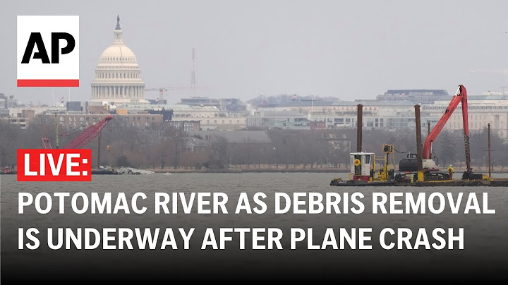 LIVE: View of Potomac River as debris removal is underway after plane crash near D.C.