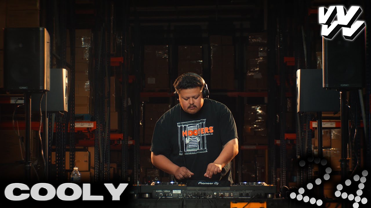 COOLY ( Gritty / Groovy / Raw / Techno ) / VVVV24