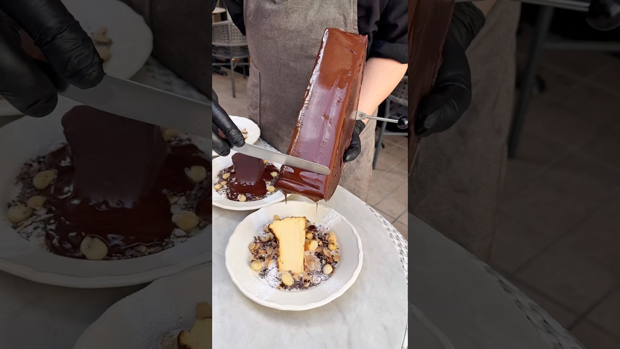 Gâteau chocolat covered with a large amount of chocolate#shorts#japanesefood