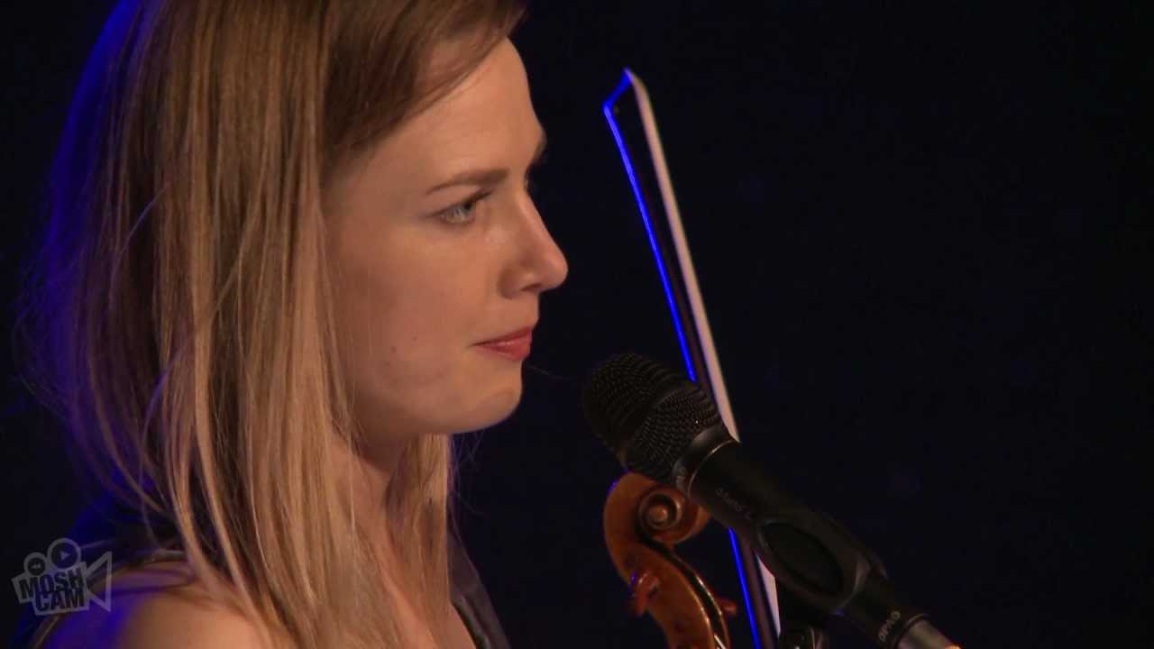 ACO Underground - Satu Introduces The Musicians (Live in Sydney) | Moshcam