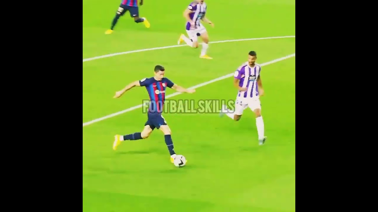 Lewandowski Dribbling And Goals 😍 