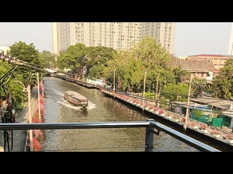 ร่มเย็นดีจัง#ยืนคุยทักทายยามเย็น#คุยข่าวทั่วไป#ส่งกำลังใจคนไทยสู้ๆ 🇹🇭#กดติดตามช่อง#Youtube