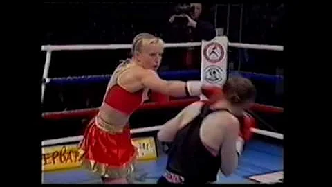 Stephanie Dobbs vs Alina Shaternikova