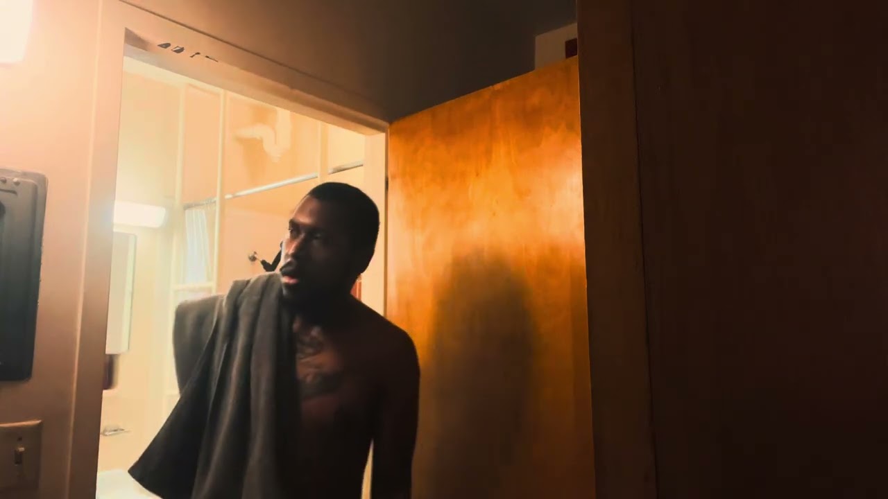 Monnie Daquon - Comedy Video - How Toxic Relationships Be.