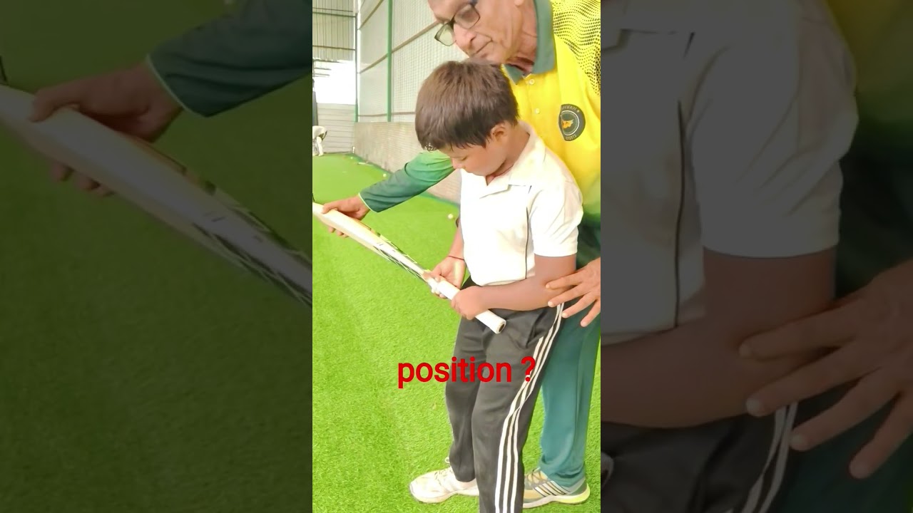 as a beginner how and where one should hold the bat 