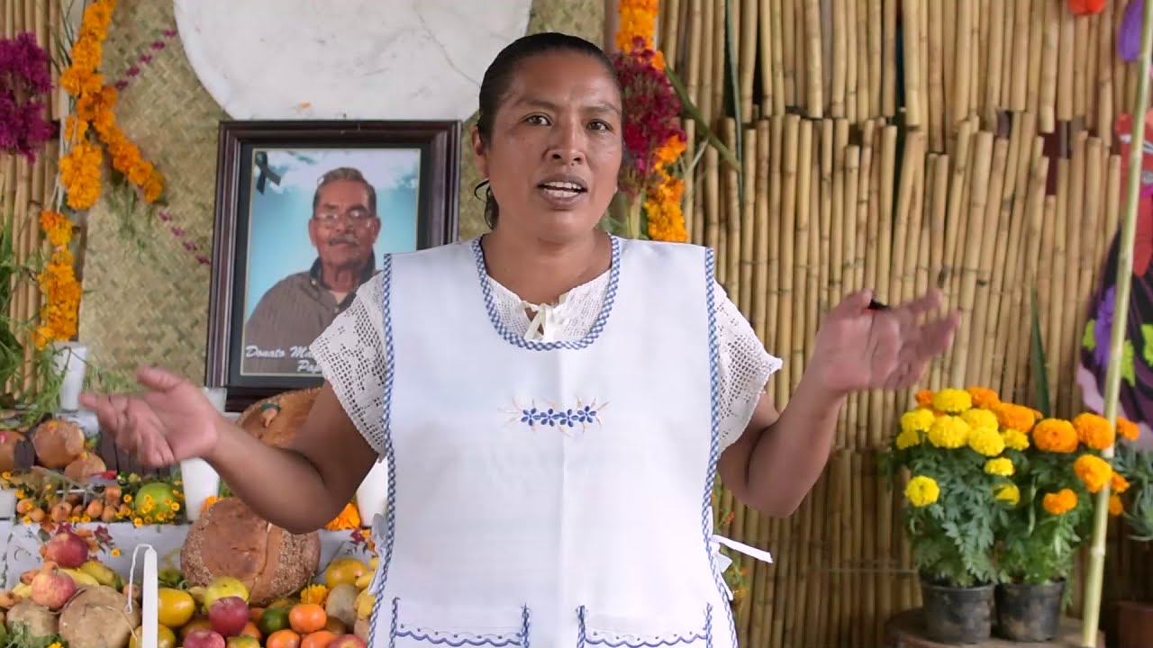 cocinando mole negro tradicional de oaxaca