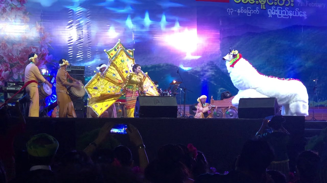 Shan Traditional Dance - YouTube