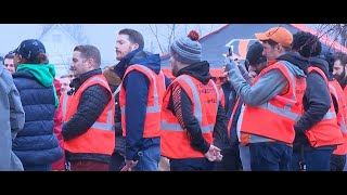 Bengals team with Freestore Food Bank to hand out meals to those in need Wealth