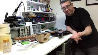 Stratitis - Watch How Pickups Can Make Your Guitar Sound Much Weird