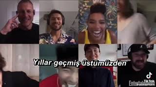 Yillar Geçmi̇ş Üstümüzden :)