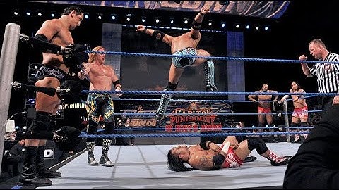 Ezekiel Jackson & The Usos vs. The Corre (Heath Slater, Justin Gabriel & Wade Barrett)