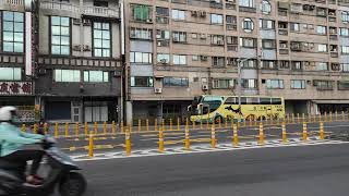 屏東客運 9127 556-V2 往高雄 通過