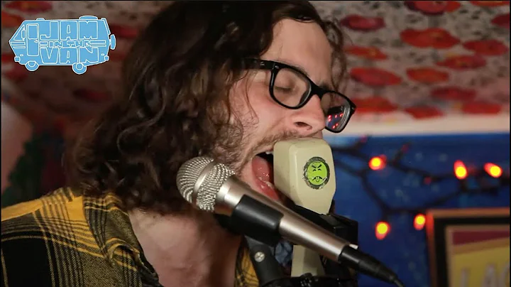 ARCHIE POWELL & THE EXPORTS - "Scary Dream" (Live ...
