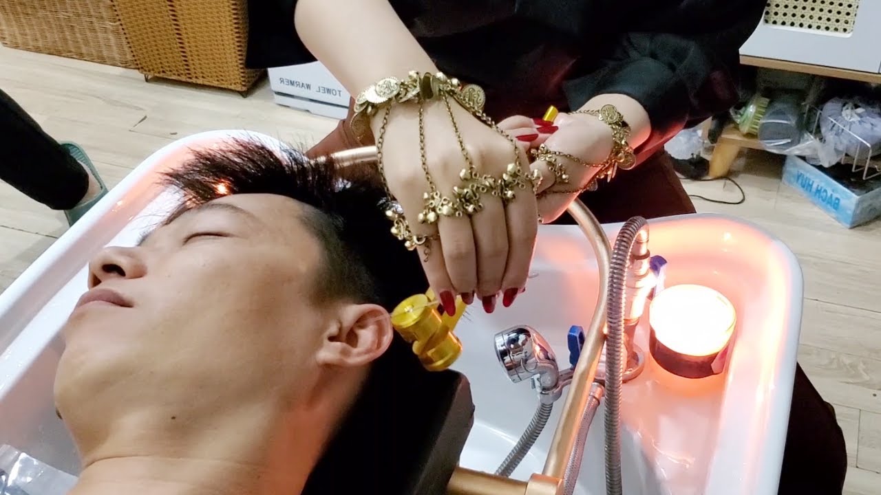 Experience the Chinese nourishing shampoo service for a relaxing and