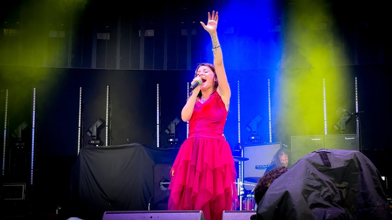 Flyleaf – “All Around Me” LIVE in 4K | Front Row Rocklahoma 2025