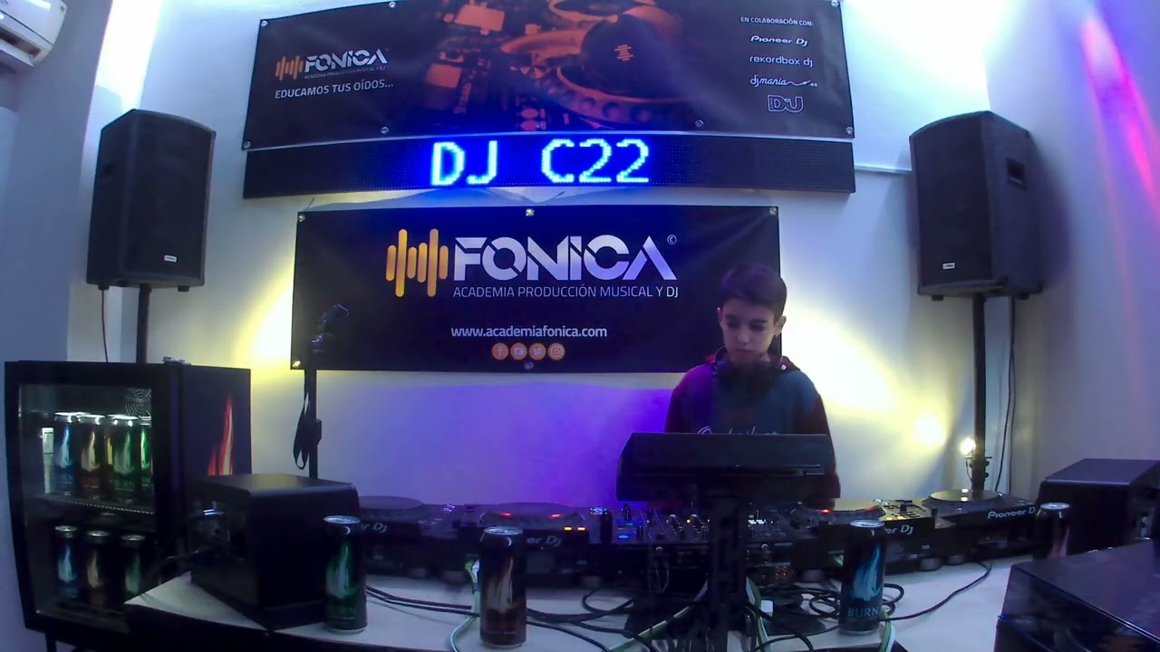 DJ-C22 SESIÓN FINAL CURSO DJ KIDS