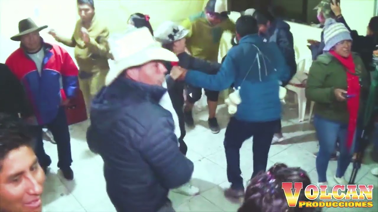 Cabanaconde 2025 carnavakes RUben y. Lucy 