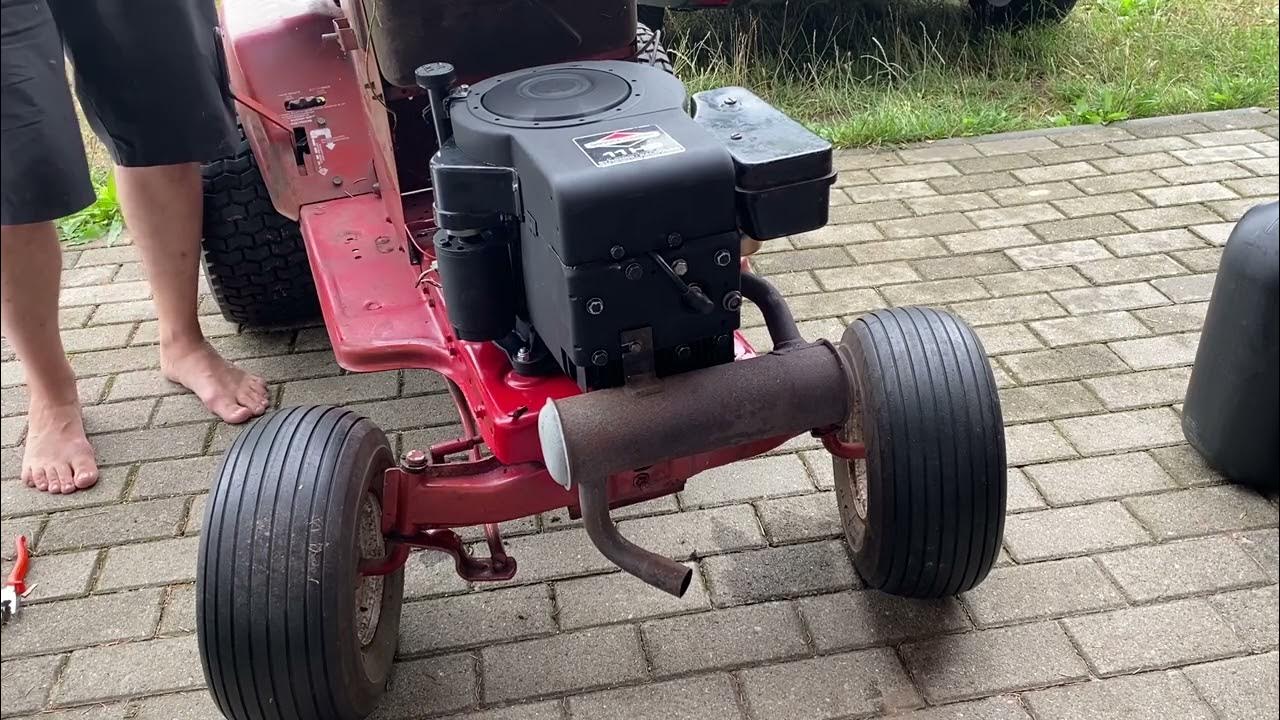 Briggs and Stratton 252707 first start - YouTube