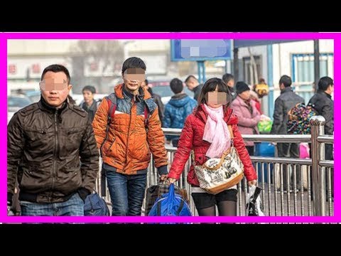父親生病我回家送錢，后媽做了滿滿一桌子菜，我決定一分不給！