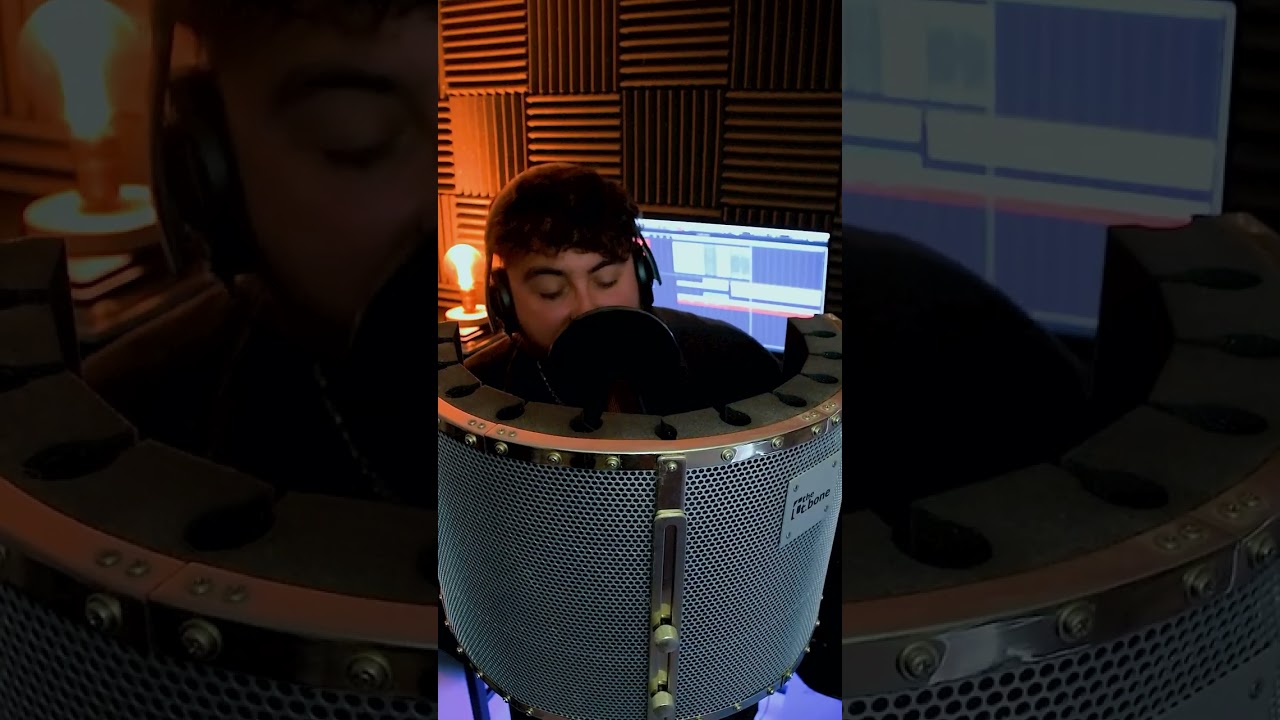 Hey Siri, play Dissimulate but make it chill.. ✌️🔥 