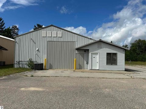 315 E Dresden Street, Kalkaska, MI home video tour
