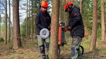 Tree Climbing Machine: Fast & Efficient Branch Trimmer 🌳✂️ || 🌐 1008 Wonders